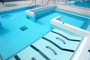 how to change the color of pool water 