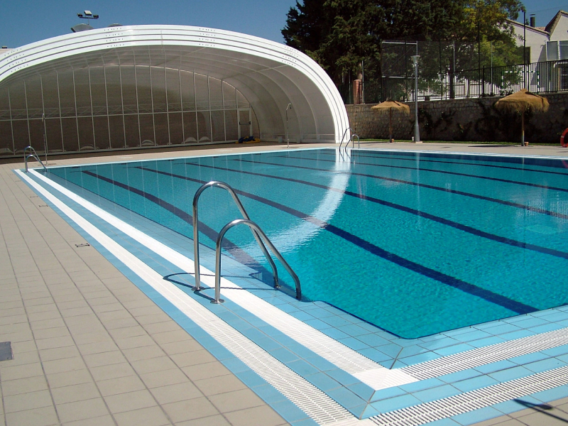 Consejos para limpiar piscina verde sin vaciar