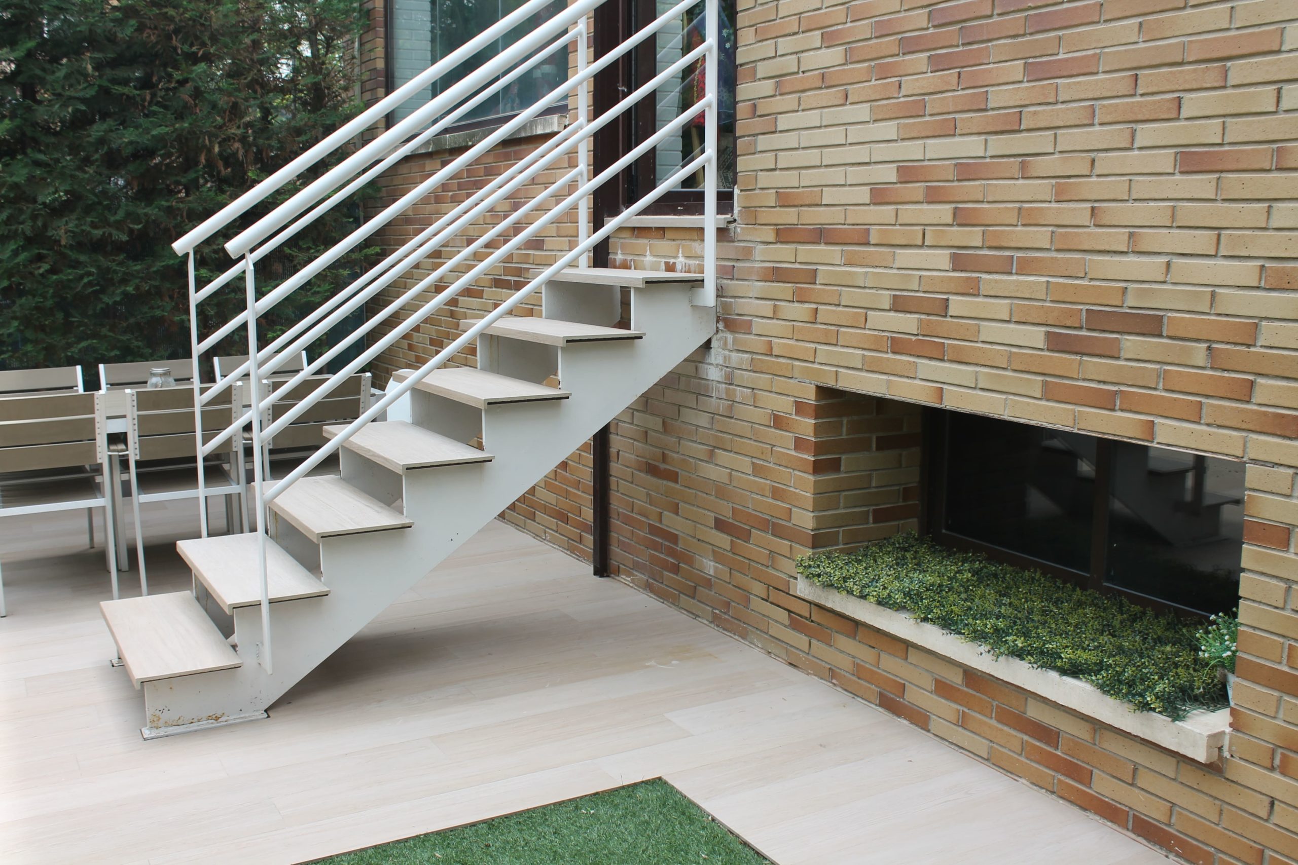 images of modern staircases