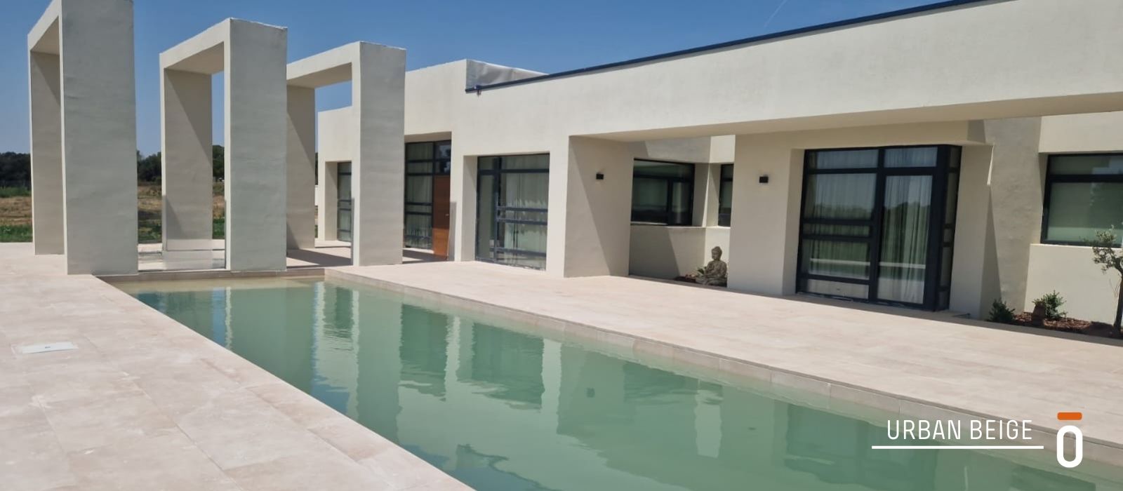 URBAN BEIGE carrusel post blog 22 - ¿CÓMO SE VERÁ EL AGUA DE TU PISCINA?