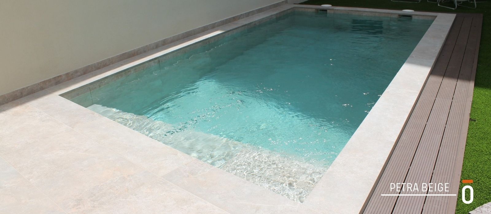 PETRA BEIGE carrusel post blog 25 - ¿CÓMO SE VERÁ EL AGUA DE TU PISCINA?