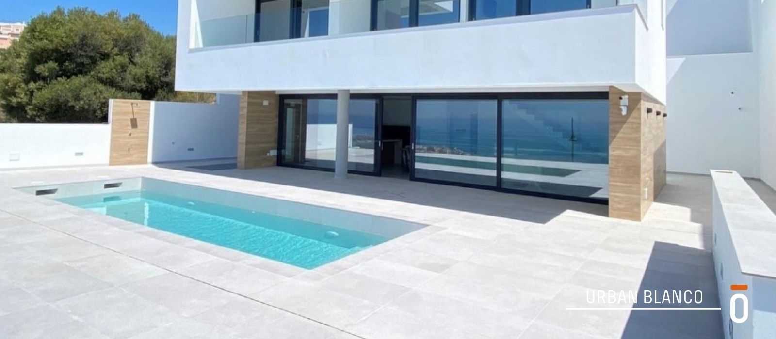 URBAN BLANCO blog post carousel 4 - WHAT WILL YOUR POOL WATER LOOK LIKE?