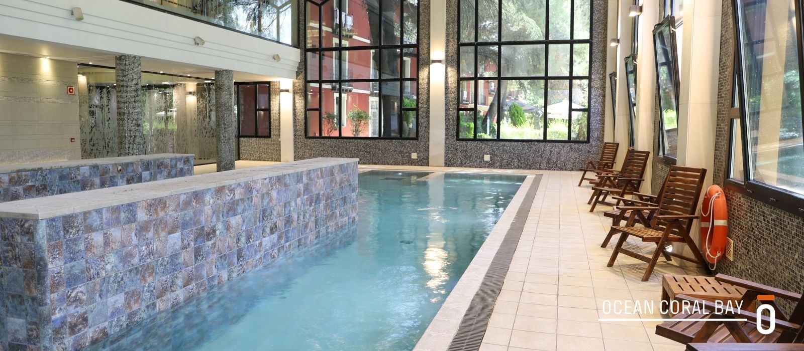 OCEAN CORAL BAY carrusel post blog 45 - ¿CÓMO SE VERÁ EL AGUA DE TU PISCINA?