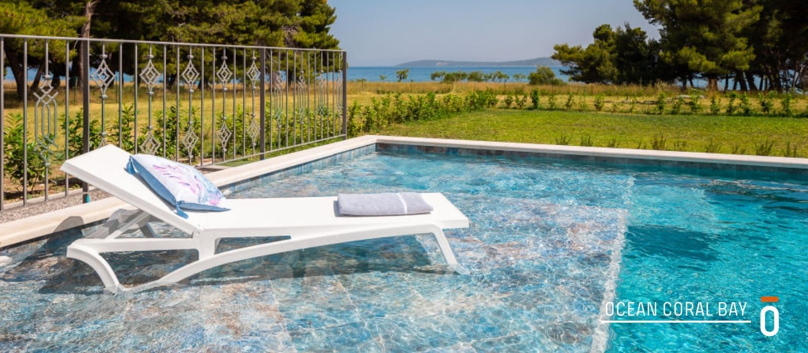OCEAN CORAL BAY carrusel post blog 47 - ¿CÓMO SE VERÁ EL AGUA DE TU PISCINA?