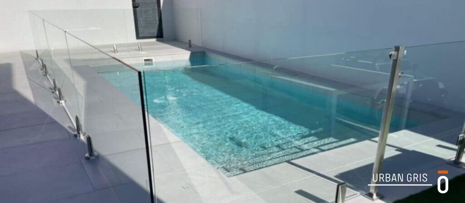 URBAN GRIS carosello post blog 56 - Tipi di piscine in muratura: quale scegliere per risparmiare sulla manutenzione?