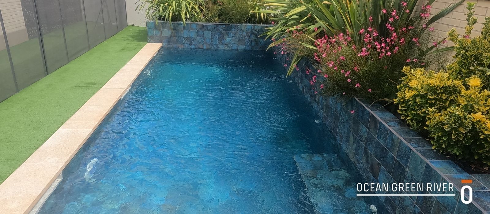 OCEAN GREEN RIVER carosello post blog 58 - Tipi di piscine in muratura: quale scegliere per risparmiare sulla manutenzione?