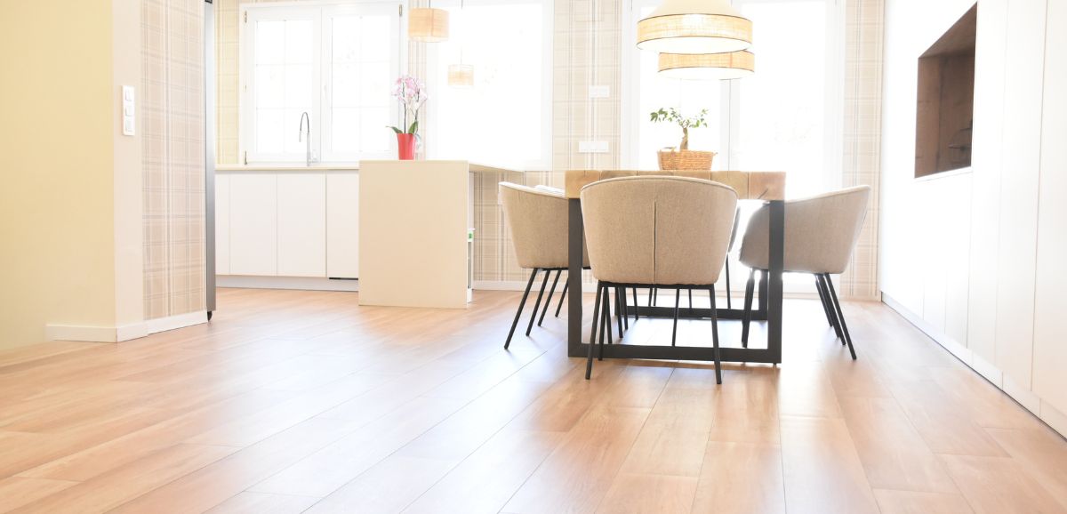 suelo-acabado-madera-coleccion-rodeno suelo acabado madera coleccion rodeno - Suelos porcelain tiling que imitan acabados, ¿cuál elegir según la estancia de la casa?