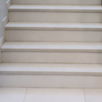 BLOG GRES ARAGON IMAGENES 60 - Escaleras porcelánicas con personalidad: guía de peldaños cerámicos y otras piezas especiales