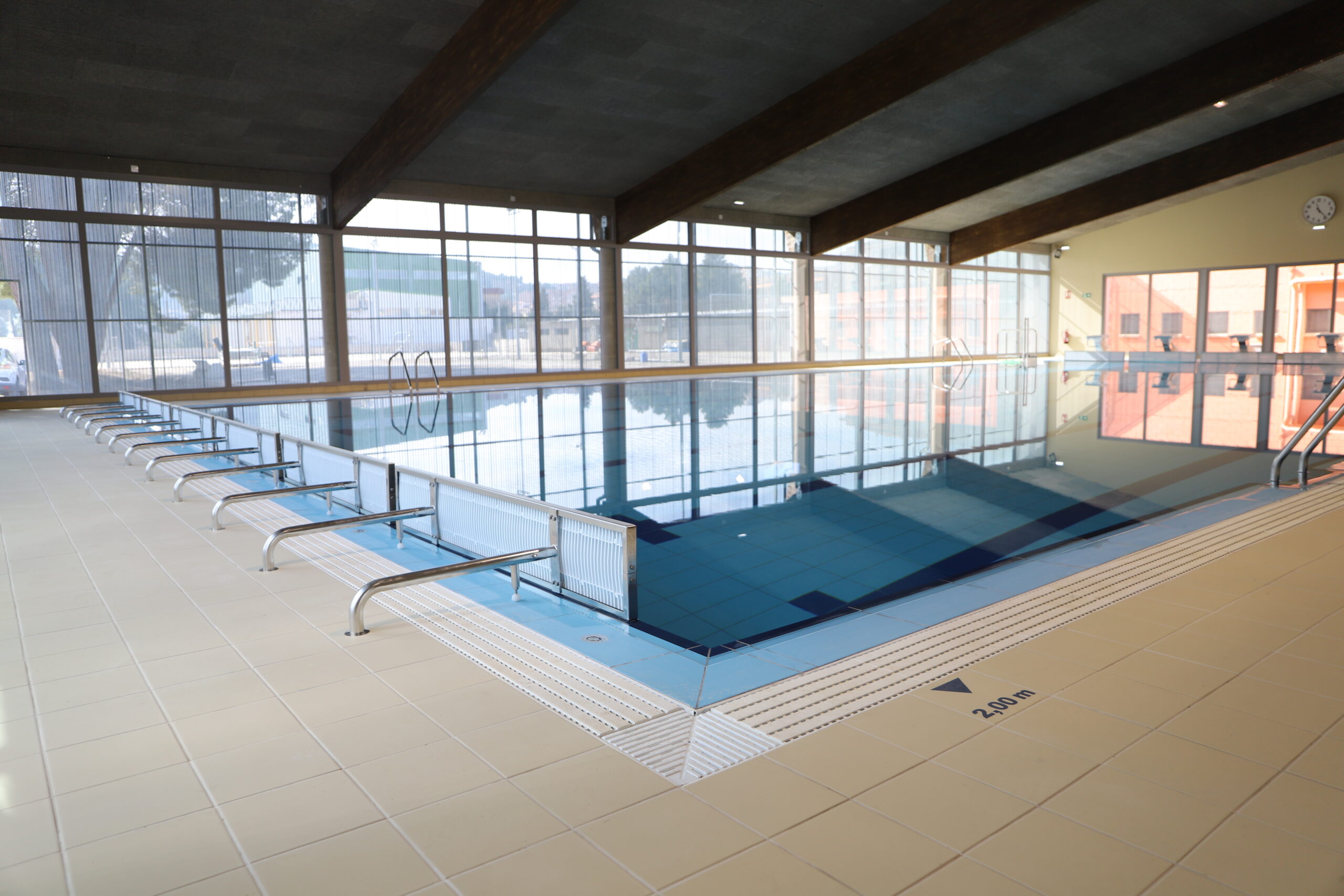 Proyecto de piscina climatizada en Alcañiz con Sistema B-33 Sport