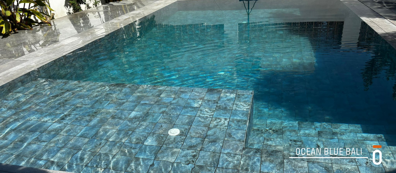 OCEAN BLUE BALI carrusel post blog 18 - 6 colores tendencia en las piscinas de 2026